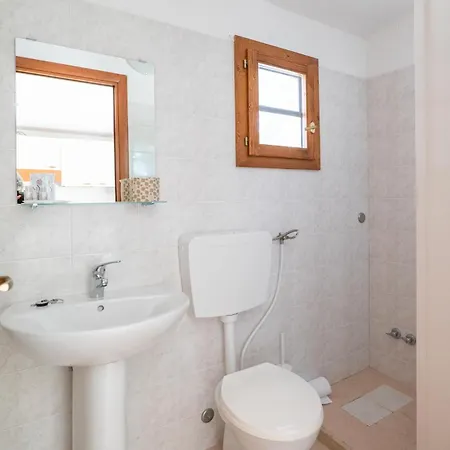 Apartament Lido Dei Pini
