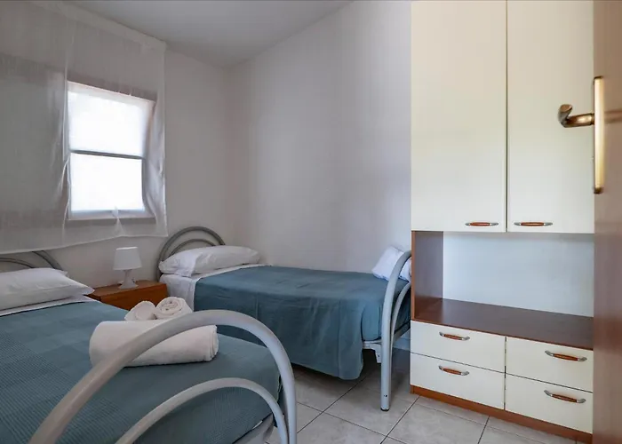 Lido Dei Pini * Mattinata